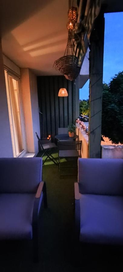 Stylish 1-Bedroom Flat With Beautiful Terrace , For A Cosy Retreat Strasbourg Exteriör bild