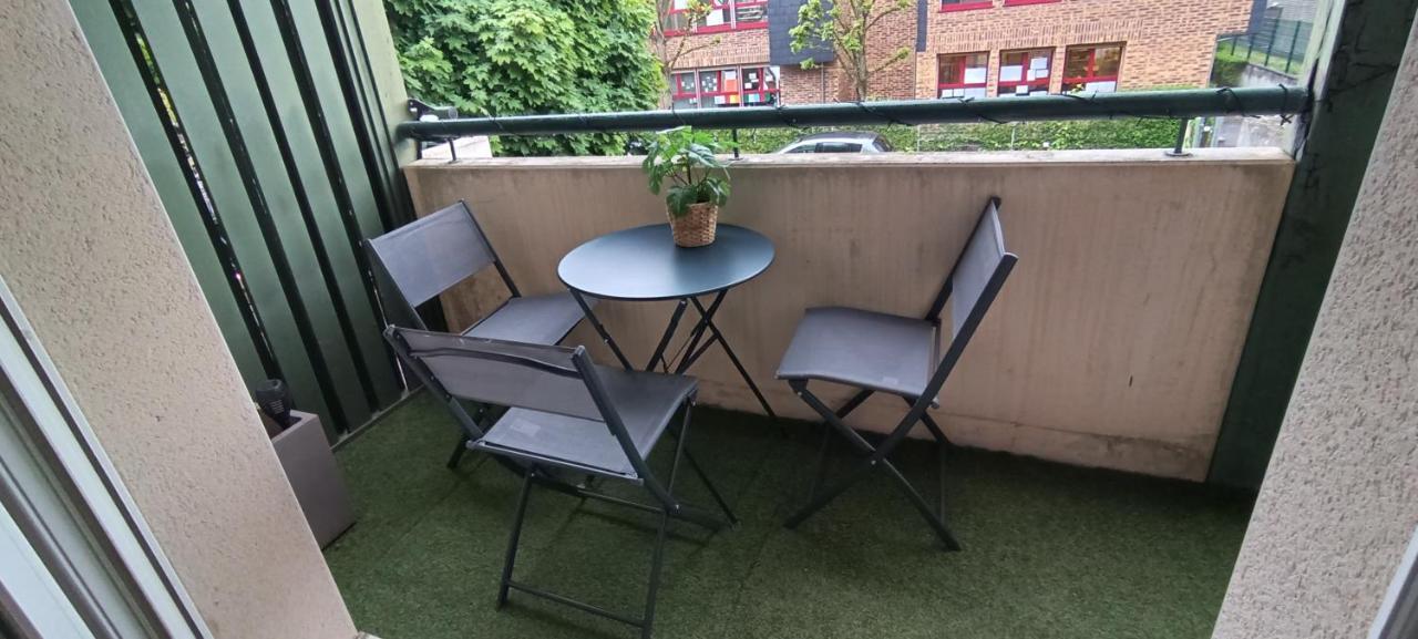 Stylish 1-Bedroom Flat With Beautiful Terrace , For A Cosy Retreat Strasbourg Exteriör bild